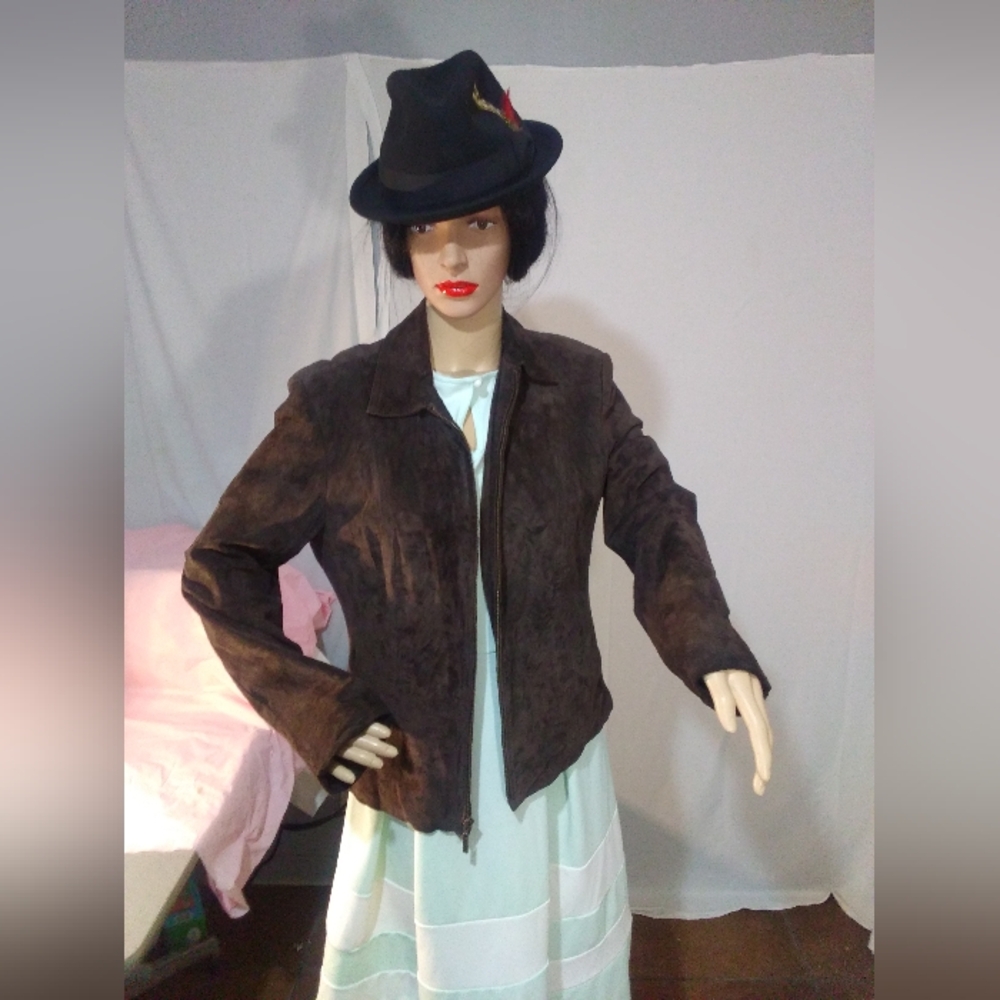 Croft & Barrow Suede Leather Jacket-- Small °